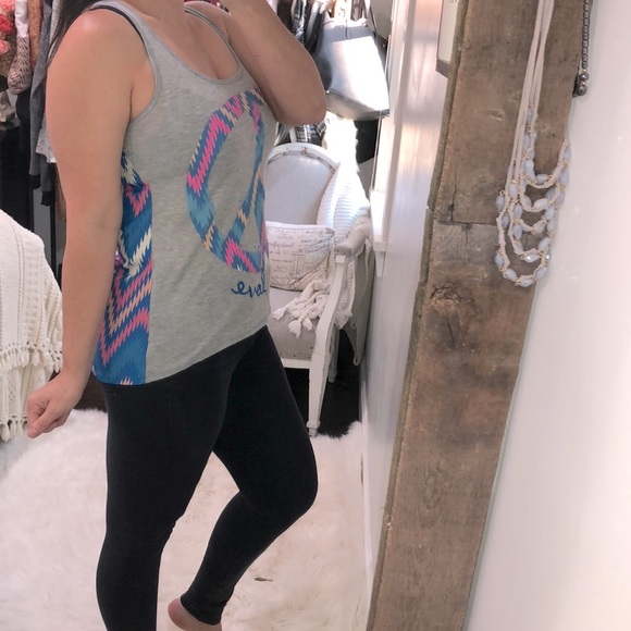 LOL Vintage small peace & love graphic top - Picture 3 of 7